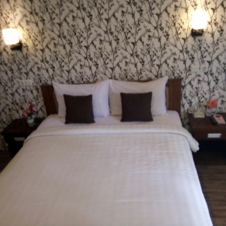 Segara Anak Bungalow & Restaurant Kuta  Eksteriør billede