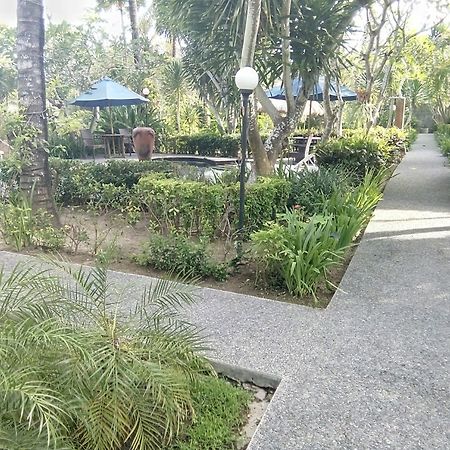 Segara Anak Bungalow & Restaurant Kuta  Eksteriør billede