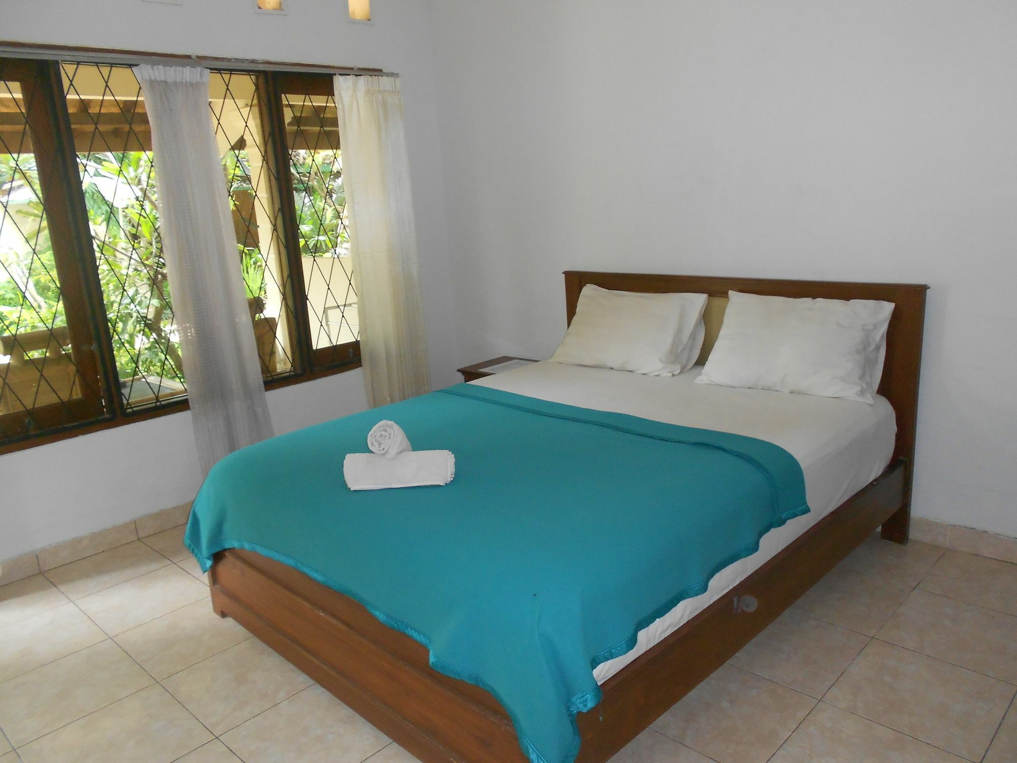 Segara Anak Bungalow & Restaurant Kuta  Eksteriør billede