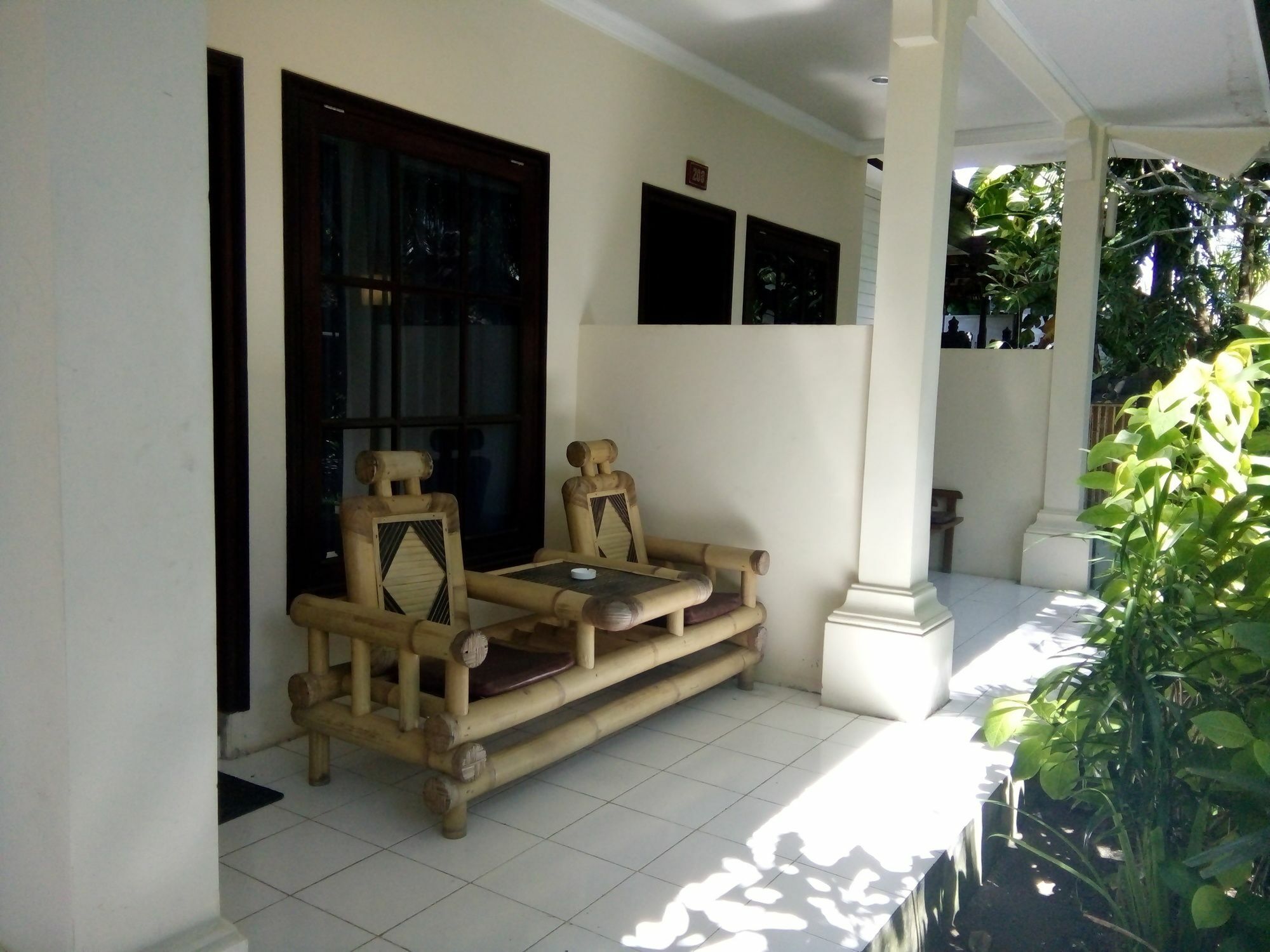 Segara Anak Bungalow & Restaurant Kuta  Eksteriør billede